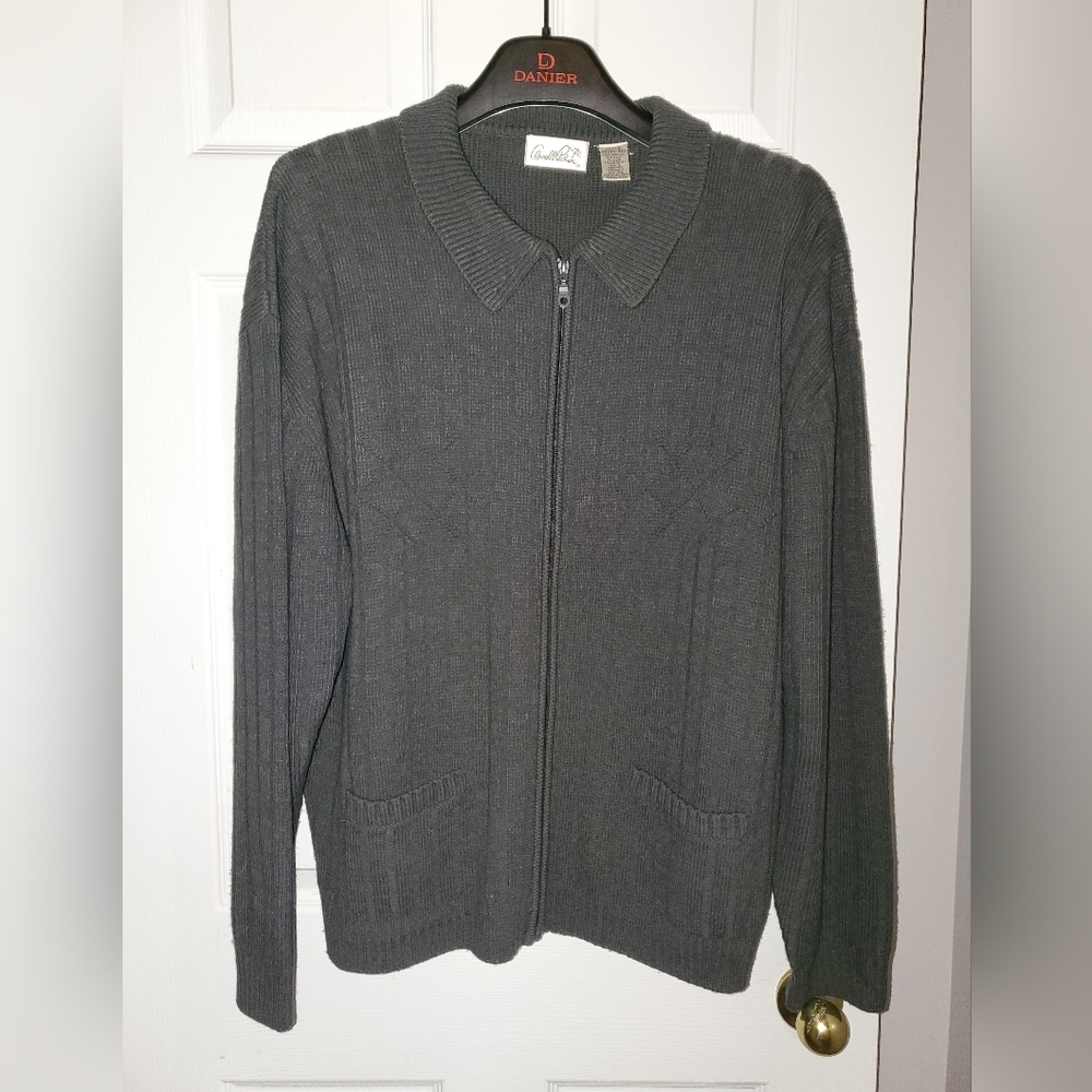 Full Zip Comfortable Sweater jacket outdoors